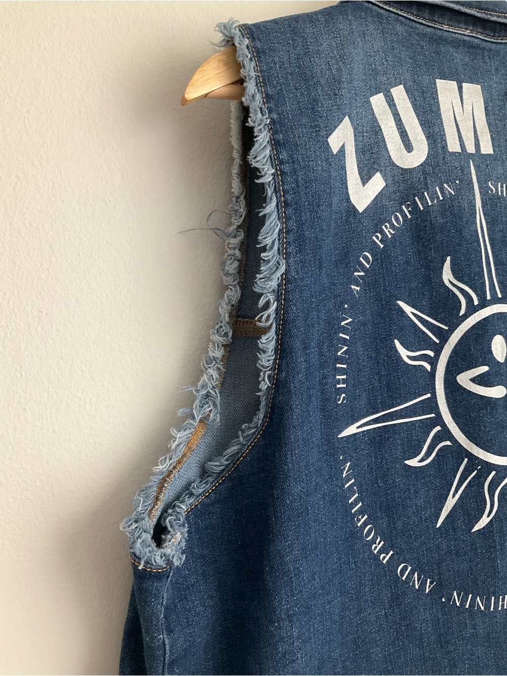Zumba Wear XXLovely Classic Blue Denim Vest with Sun Graphic Logo in Back - Picture 6 of 11